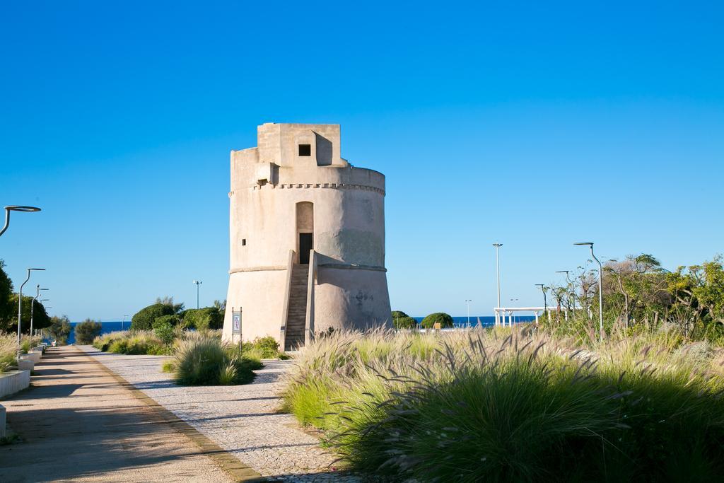 Complesso Gardencasa Villa Torre Suda Luaran gambar